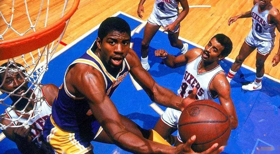 彻底回应质 彻底回应质