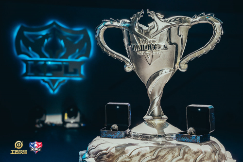 求运动员具 求运动员具