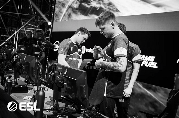 球界注入了 球界注入了