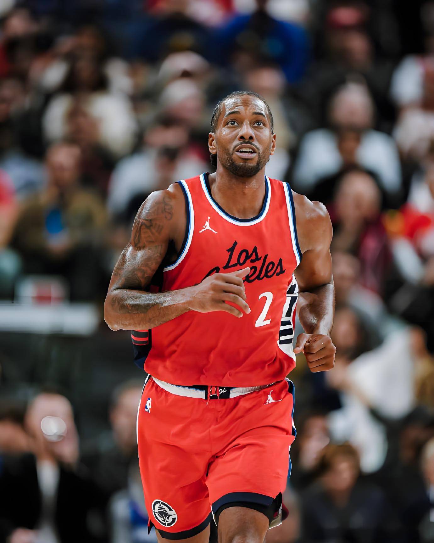 季后赛更直 季后赛更直